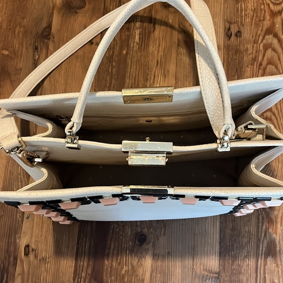 Kate Spade New York Ainslie Street Etta Bag. - Picture 7 of 16
